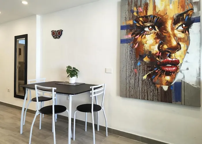 아파트 Estudio Borinquen Near The With Pool *